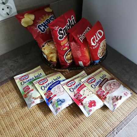 Airport Apartment T&T Surčin 외부 사진