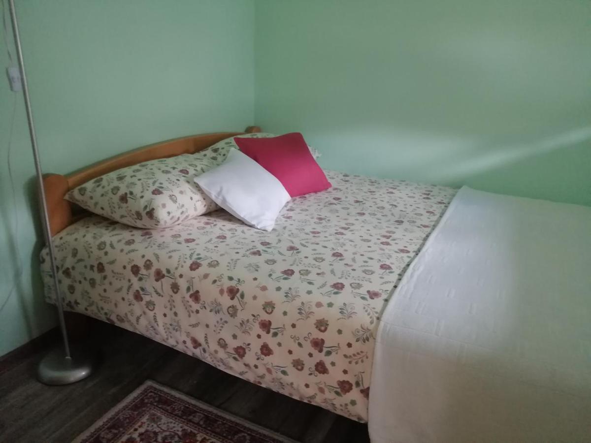 Airport Apartment T&T Surčin 외부 사진