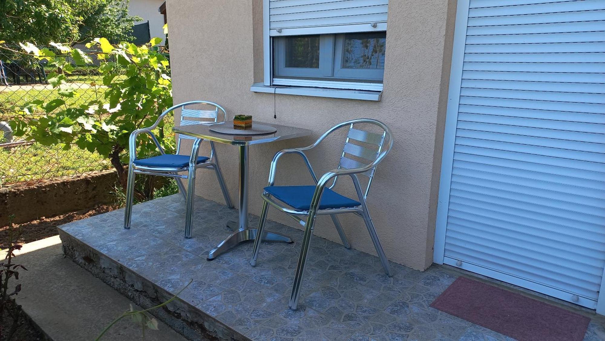 Airport Apartment T&T Surčin 외부 사진